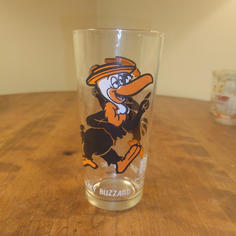 Beaky Buzzard 1973 Looney Tunes Pepsi Collector Series Glass Warner Bros.